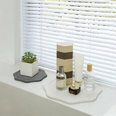 alt="Diatomaceous Earth Stone Planter Mat - Sunflower Shape5"