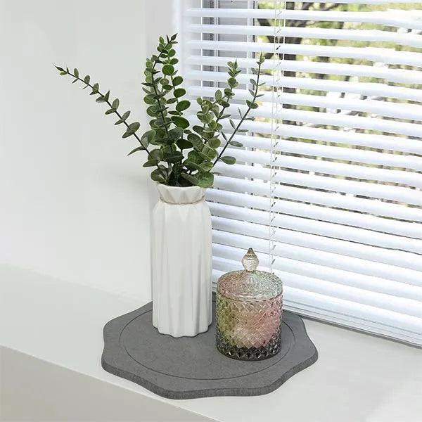 alt="Diatomaceous Earth Stone Planter Mat - Sunflower Shape7"